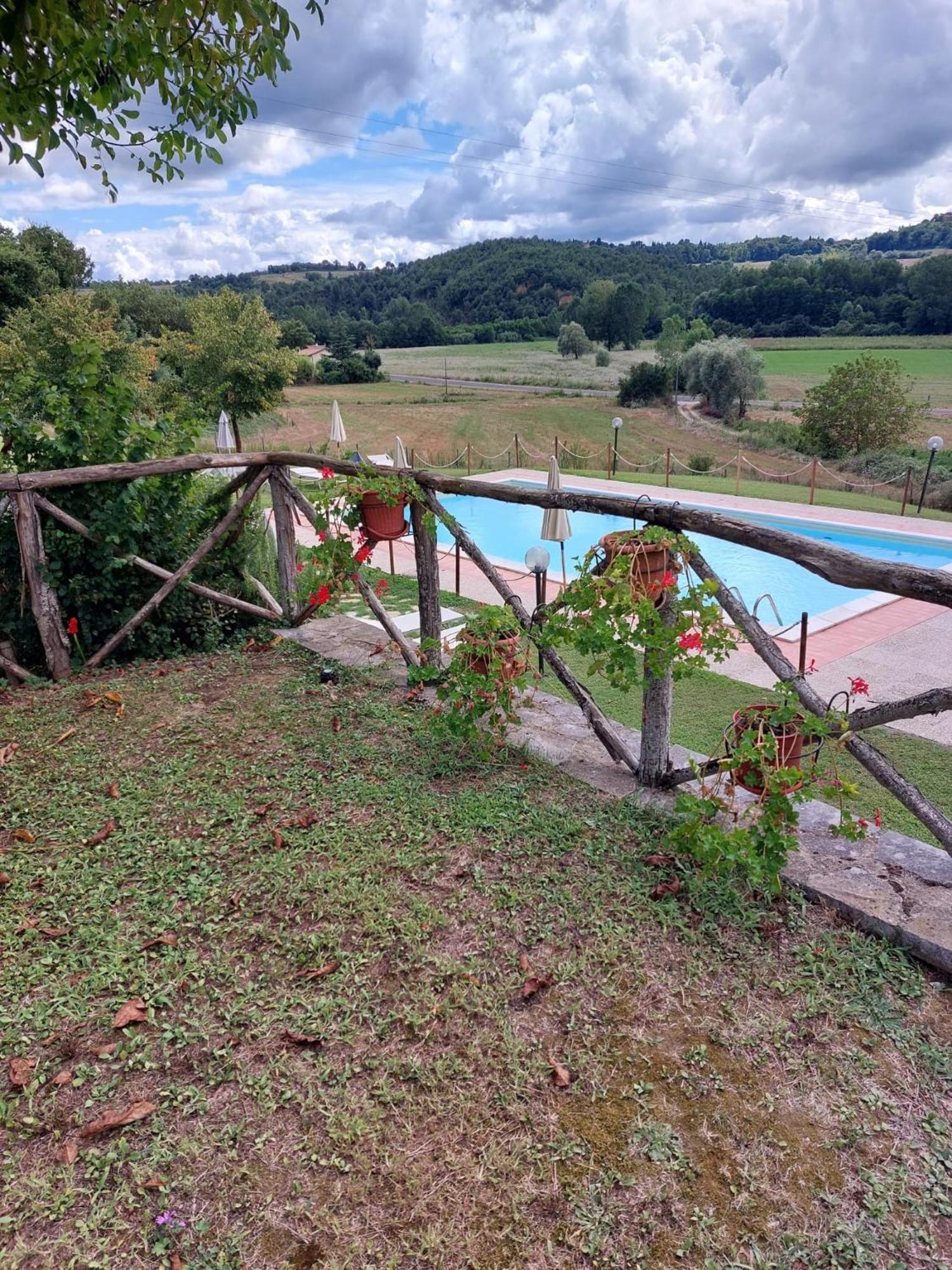Agriturismo Podere Valdilucciole Città della Pieve Exterior foto